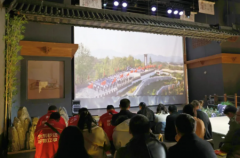 他从“欠好意义说职业”到“腰杆挺得